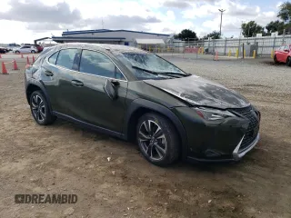 2021 Lexus UX 200 with VIN JTHX3JBH8M2036140, listed as a Copart auction lot 70534384 with 9,872 mi miles and Salvage title. Bid and sale history available at DreamBid. Image 4.