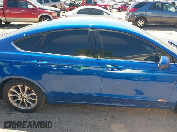 2017 Ford Fusion SE with VIN 3FA6P0H78HR150429, listed as a IAAI auction lot 42058564 with 218,686 mi miles and . Bid and sale history available at DreamBid. Image 14.