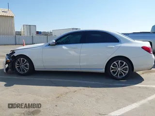 2016 Mercedes-Benz C 300 with VIN 55SWF4JB9GU098102, listed as a IAAI auction lot 42426440 with 112,793 mi miles and . Bid and sale history available at DreamBid. Image 14.