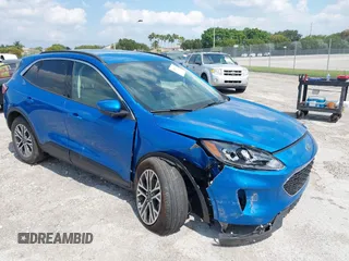 2020 Ford Escape SEL with VIN 1FMCU0H60LUB45316, listed as a IAAI auction lot 42007949 with 58,560 mi miles and . Bid and sale history available at carsss.com. Image 1.