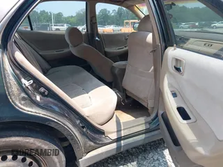 1998 Honda Accord LX z VIN 1HGCG5642WA125540, wystawiony jako IAAI lot #42218700 z przebiegiem Nie podano mil oraz . Historia ofert i sprzedaży dostępna na DreamBid. Obrazek 8.