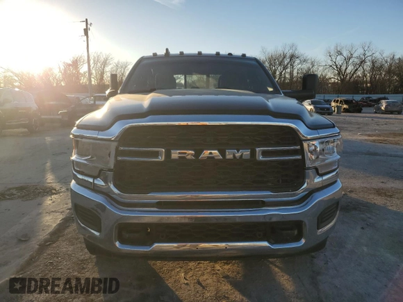 2022 Ram 2500 Tradesman with VIN 3C6UR5CL3NG126678, listed as a Copart auction lot 43810145 with 174,667 mi miles and Salvage Title. Bid and sale history available at carsss.com. Image 5.