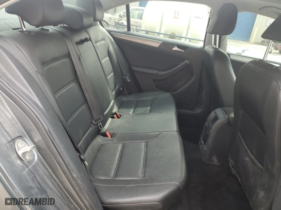 2018 Volkswagen Jetta 1.4T SE with VIN 3VWDB7AJ5JM240877, listed as a Copart auction lot 50334415 with 49,424 mi miles and Salvage Title. Bid and sale history available at carsss.com. Image 10.
