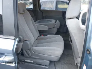 2007 Kia Sedona EX with VIN KNDMB233376173452, listed as a IAAI auction lot 41994451 with 201,849 mi miles. Bid and sale history available at carsss.com. Image 8.