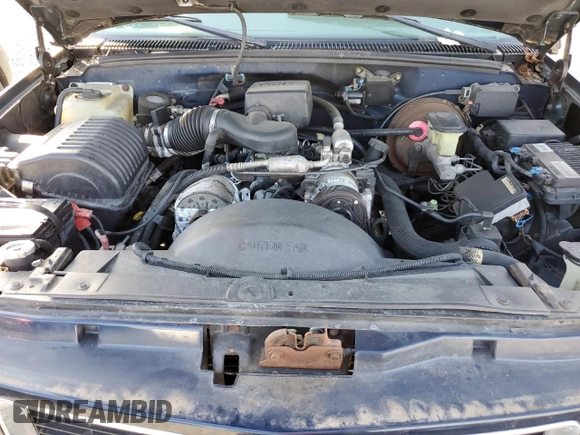 1998 GMC Yukon with VIN 1GKEK13R6WJ706204, listed as a Copart auction lot 77577074 with 186,023 mi miles and Salvage Title. Bid and sale history available at carsss.com. Image 11.
