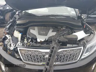 2014 Kia Sorento SX with VIN 5XYKW4A7XEG499188, listed as a IAAI auction lot 41925214 with 1 mi miles. Bid and sale history available at carsss.com. Image 10.