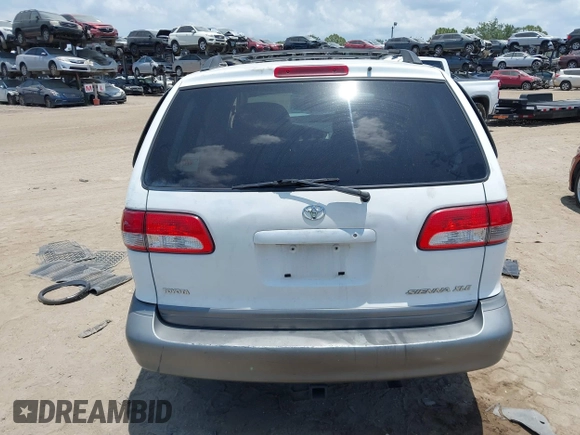 2002 Toyota Sienna LE с VIN 4T3ZF13C82U472835, выставлен на аукционе IAAI как лот 42365136 с пробегом 293 372 миль миль и . История ставок и продаж доступна на DreamBid. Изображение 16.