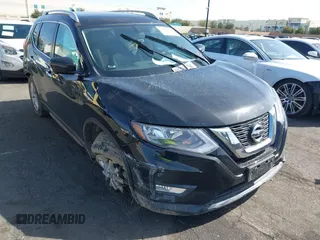 2017 Nissan Rogue SL z VIN 5N1AT2MT3HC730549, wystawiony jako IAAI lot #41614993 z przebiegiem 108 280 mil mil oraz . Historia ofert i sprzedaży dostępna na DreamBid. Obrazek 13.