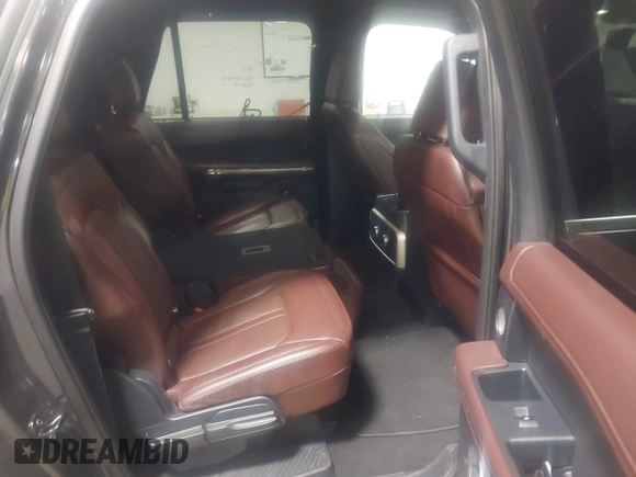 2024 Ford Expedition Max Limited z VIN 1FMJK2A87REA19915, wystawiony jako IAAI lot #41631282 z przebiegiem 37 606 mil mil oraz . Historia ofert i sprzedaży dostępna na DreamBid. Obrazek 8.