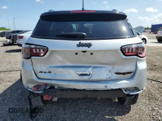 2024 Jeep Compass Trailhawk with VIN 3C4NJDDN4RT149558, listed as a Copart auction lot 58942365 with 31,644 mi miles and Clean title. Bid and sale history available at DreamBid. Image 6.