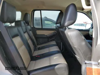 2010 Ford Explorer Eddie Bauer z VIN 1FMEU7E87AUB12835, wystawiony jako Copart lot #53271045 z przebiegiem 154 046 mil mil oraz Szkoda całkowita • Salvage title. Historia ofert i sprzedaży dostępna na DreamBid. Obrazek 12.