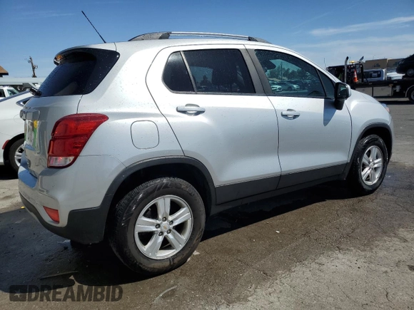 2021 Chevrolet Trax LT with VIN KL7CJPSB2MB330750, listed as a Copart auction lot 54090195 with 112,118 mi miles and Clean Title. Bid and sale history available at carsss.com. Image 3.