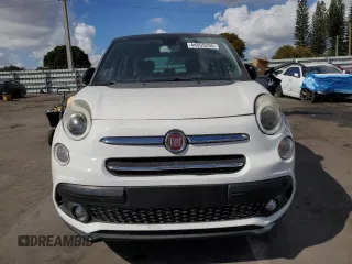 2018 FIAT 500L Pop with VIN ZFBCFAAH4JZ040359, listed as a Copart auction lot 44555255 with 23,541 mi miles and Clean Title. Bid and sale history available at DreamBid. Image 5.