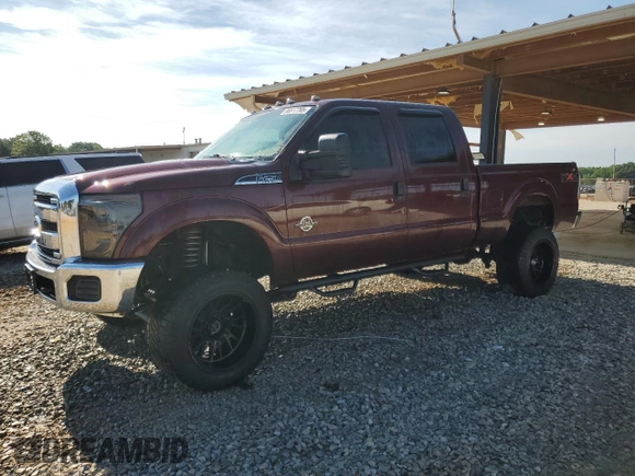 2011 Ford F-250 XL z VIN 1FT7W2BT2BEC45565, wystawiony jako Copart lot #56517765 z przebiegiem 331 638 mil mil oraz Szkoda całkowita • Salvage title. Historia ofert i sprzedaży dostępna na DreamBid. Obrazek 1.