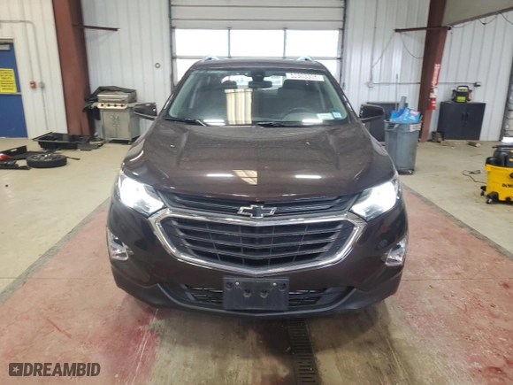 2020 Chevrolet Equinox LT with VIN 2GNAXVEX9L6213051, listed as a Copart auction lot 52303305 with 28,595 mi miles and Salvage Title. Bid and sale history available at carsss.com. Image 5.