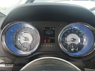 2011 Chrysler 300 C z VIN 2C3CK6CT8BH573845, wystawiony jako Copart lot #56337545 z przebiegiem 89 332 mil mil oraz Szkoda całkowita • Salvage title. Historia ofert i sprzedaży dostępna na DreamBid. Obrazek 9.