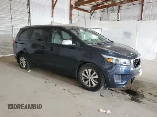 2015 Kia Sedona LX with VIN KNDMB5C10F6043899, listed as a Copart auction lot 53853005 with 152,788 mi miles and Clean Title. Bid and sale history available at DreamBid. Image 4.