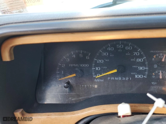 1998 Chevrolet C/K 1500 with VIN 2GBEC19R0W1219207, listed as a Copart auction lot 41617415 with 1,687,494 mi miles and Salvage Title. Bid and sale history available at carsss.com. Image 9.