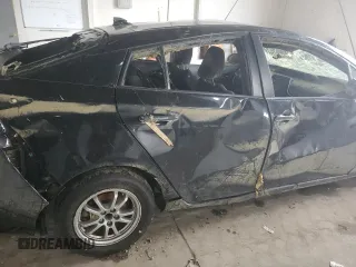 2016 Toyota Prius Two z VIN JTDKBRFU4G3515948, wystawiony jako Copart lot #58706655 z przebiegiem Nie podano mil oraz Nie do naprawy • Non repairable. Historia ofert i sprzedaży dostępna na DreamBid. Obrazek 10.