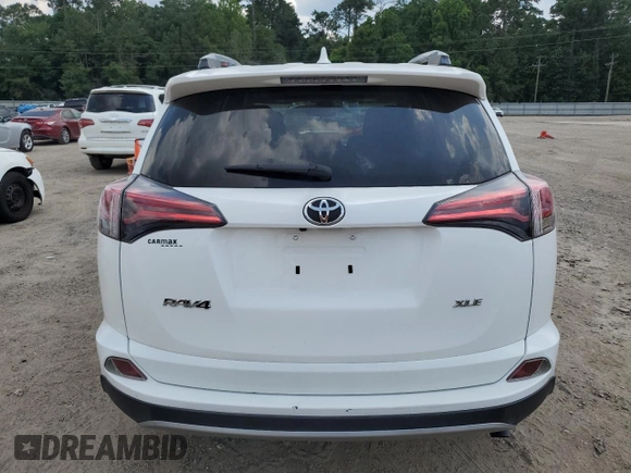 2018 Toyota RAV4 XLE с VIN JTMWFREV8JJ180020, выставлен на аукционе Copart как лот 62836635 с пробегом 58 983 миль миль и Списание • Salvage title. История ставок и продаж доступна на DreamBid. Изображение 6.