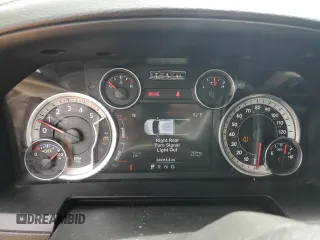 2015 Ram 2500 Laramie с VIN 3C6UR5NL8FG638953, выставлен на аукционе Copart как лот 52194415 с пробегом 244 318 миль миль и Списание • Salvage title. История ставок и продаж доступна на DreamBid. Изображение 9.