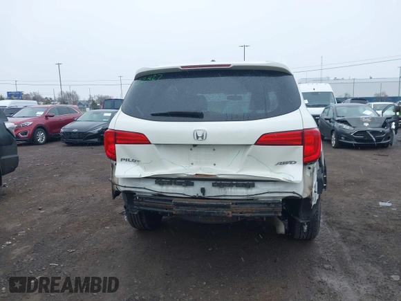2018 Honda Pilot EX-L with VIN 5FNYF6H52JB053046, listed as a IAAI auction lot 42013210 with 103,721 mi miles. Bid and sale history available at carsss.com. Image 16.
