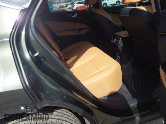 2024 Lexus NX 250 Premium z VIN 2T2GDCAZ1RC015929, wystawiony jako IAAI lot #41686646 z przebiegiem 27 898 mil mil oraz . Historia ofert i sprzedaży dostępna na DreamBid. Obrazek 8.