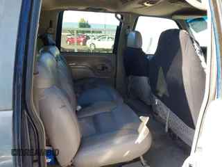 1999 Chevrolet Suburban с VIN 1GNFK16R0XJ319717, выставлен на аукционе IAAI как лот 42710366 с пробегом 275 908 миль миль и . История ставок и продаж доступна на DreamBid. Изображение 8.