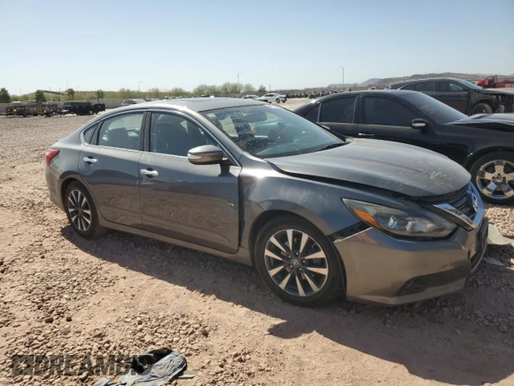 2017 Nissan Altima SV z VIN 1N4AL3AP0HC151221, wystawiony jako Copart lot #47229485 z przebiegiem 114 373 mil mil oraz Szkoda całkowita • Salvage title. Historia ofert i sprzedaży dostępna na DreamBid. Obrazek 4.