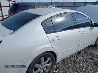 2006 Nissan Maxima 3.5 SL with VIN 1N4BA41E26C854721, listed as a IAAI auction lot 42045513 with 85,703 mi miles. Bid and sale history available at carsss.com. Image 6.