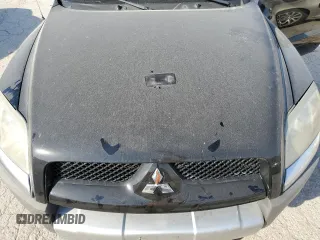 2006 Mitsubishi Raider z VIN 1Z7HT38K76S574856, wystawiony jako Copart lot #74367324 z przebiegiem 176 611 mil mil oraz Czysty tytuł • Clean title. Historia ofert i sprzedaży dostępna na DreamBid. Obrazek 11.