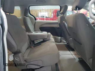 2017 Chrysler Pacifica Touring with VIN 2C4RC1DG2HR501078, listed as a Copart auction lot 54834335 with 127,585 mi miles and Clean Title. Bid and sale history available at DreamBid. Image 11.