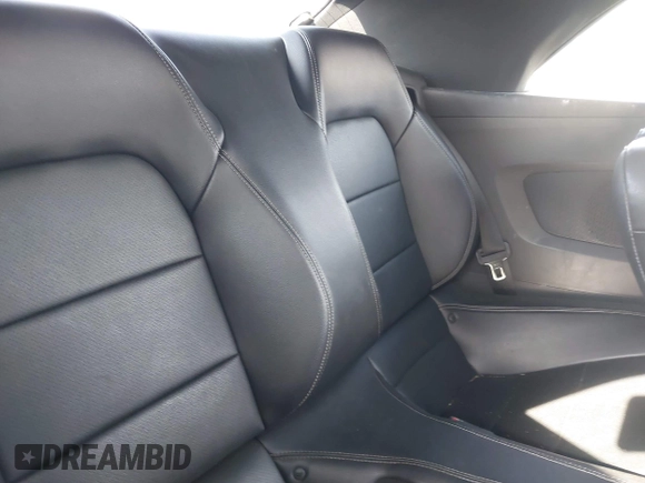 2016 Ford Mustang EcoBoost Premium with VIN 1FATP8UH0G5237677, listed as a IAAI auction lot 42007030 with 91,443 mi miles and . Bid and sale history available at carsss.com. Image 8.
