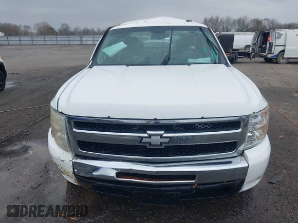 2009 Chevrolet Silverado 1500 LT with VIN 1GCEK29J69Z290440, listed as a IAAI auction lot 41469678 with 278,325 mi miles. Bid and sale history available at carsss.com. Image 6.