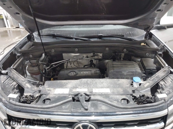 2023 Volkswagen Atlas SE z VIN 1V2KC2CA6PC210593, wystawiony jako IAAI lot #41957633 z przebiegiem 34 801 mil mil oraz . Historia ofert i sprzedaży dostępna na DreamBid. Obrazek 10.