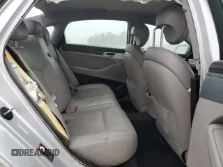 2017 Genesis G80 3.8L z VIN KMHGN4JE1HU175973, wystawiony jako Copart lot #55889575 z przebiegiem 106 543 mil mil oraz Szkoda całkowita • Salvage title. Historia ofert i sprzedaży dostępna na DreamBid. Obrazek 10.
