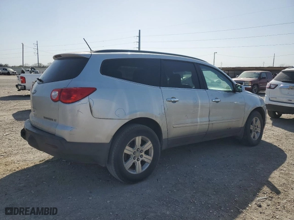 2011 Chevrolet Traverse LT w/1LT with VIN 1GNKRGED6BJ212425, listed as a Copart auction lot 49615305 with 202,460 mi miles and Salvage Title. Bid and sale history available at carsss.com. Image 3.