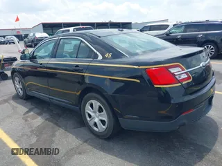 2015 Ford Police Interceptor с VIN 1FAHP2MKXFG190451, выставлен на аукционе IAAI как лот 42292347 с пробегом 121 164 миль миль и . История ставок и продаж доступна на DreamBid. Изображение 3.