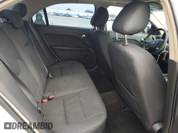 2012 Ford Fusion SE z VIN 3FAHP0HA1CR218938, wystawiony jako Copart lot #59588135 z przebiegiem 111 243 mil mil oraz Szkoda całkowita • Salvage title. Historia ofert i sprzedaży dostępna na DreamBid. Obrazek 10.