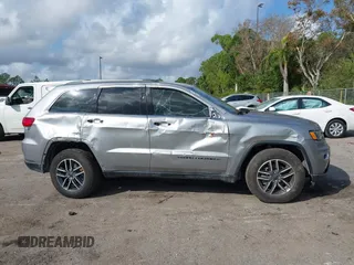 2020 Jeep Grand Cherokee Limited with VIN 1C4RJEBG1LC245405, listed as a IAAI auction lot 41489446 with 33,052 mi miles. Bid and sale history available at carsss.com. Image 13.