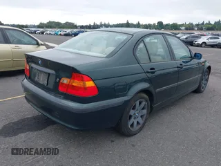 2005 BMW 3 Series 325i with VIN WBAEV33415KX11061, listed as a IAAI auction lot 42810241 with 168,338 mi miles and . Bid and sale history available at DreamBid. Image 4.