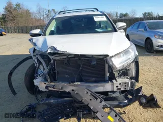 2018 Toyota Highlander SE with VIN 5TDJZRFH4JS829454, listed as a IAAI auction lot 41666882 with 114,716 mi miles. Bid and sale history available at carsss.com. Image 13.