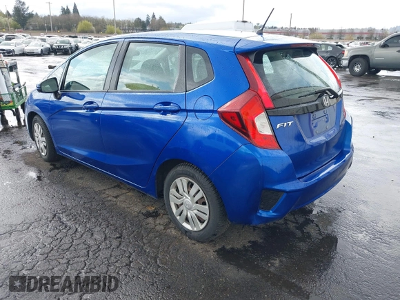 2017 Honda Fit LX with VIN 3HGGK5H58HM707699, listed as a IAAI auction lot 41903192 with 35,364 mi miles. Bid and sale history available at carsss.com. Image 3.