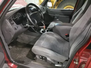 1999 Ford Explorer XL z VIN 1FMZU34X3XUB61123, wystawiony jako Copart lot #42259585 z przebiegiem 148 382 mil mil oraz Szkoda całkowita • Salvage title. Historia ofert i sprzedaży dostępna na DreamBid. Obrazek 7.