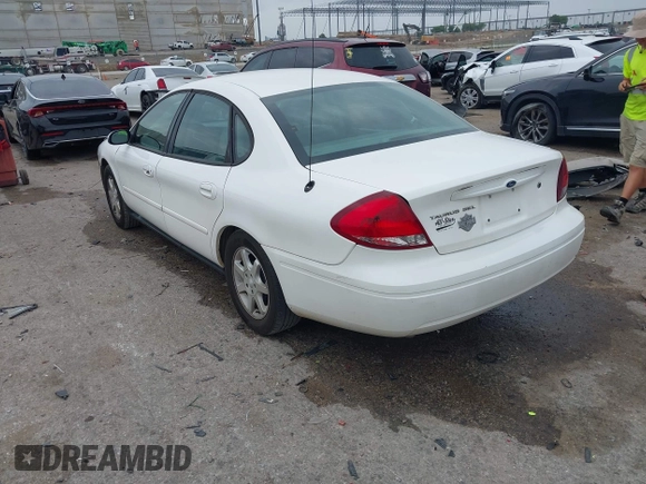 2006 Ford Taurus SEL with VIN 1FAFP56U66A157120, listed as a IAAI auction lot 42394804 with 111,309 mi miles and . Bid and sale history available at DreamBid. Image 3.