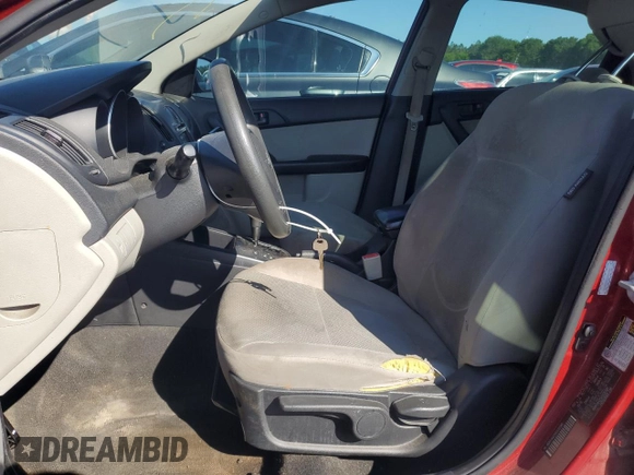 2010 Kia Forte EX z VIN KNAFU4A25A5230589, wystawiony jako Copart lot #55386055 z przebiegiem 201 875 mil mil oraz Szkoda całkowita • Salvage title. Historia ofert i sprzedaży dostępna na DreamBid. Obrazek 7.