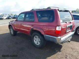 2002 Toyota 4Runner SR5 with VIN JT3GN86R320251882, listed as a IAAI auction lot 41934287 with 189,989 mi miles. Bid and sale history available at carsss.com. Image 3.