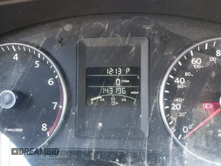 2012 Volkswagen Jetta SEL с VIN 3VWLX7AJ4CM471141, выставлен на аукционе IAAI как лот 42276054 с пробегом 143 196 миль миль и . История ставок и продаж доступна на DreamBid. Изображение 7.