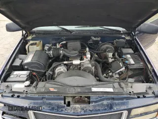 1998 GMC Yukon with VIN 1GKEK13R5WR514208, listed as a Copart auction lot 49724615 with 260,788 mi miles and Salvage Title. Bid and sale history available at carsss.com. Image 11.
