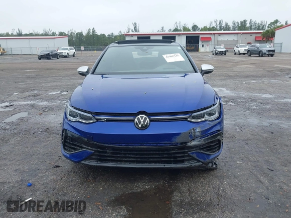 2024 Volkswagen Golf z VIN WVWFB7CD0RW141589, wystawiony jako IAAI lot #41407136 z przebiegiem 3 532 mil mil oraz . Historia ofert i sprzedaży dostępna na DreamBid. Obrazek 12.